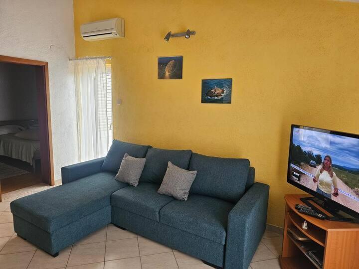 Apartmani Barada Seget Vranjica Exterior foto